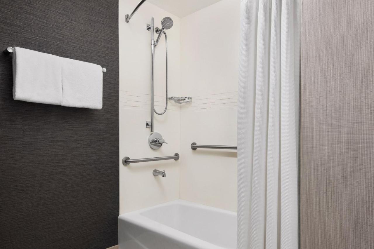 Residence Inn By Marriott Harrisburg Carlisle Ngoại thất bức ảnh